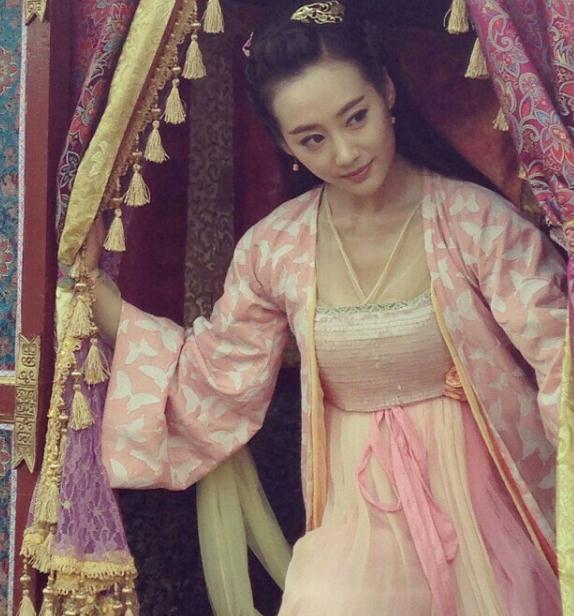 李纯简历个人资料写真(李纯的丈夫) 李纯简历个人资料写真(李纯的丈夫)