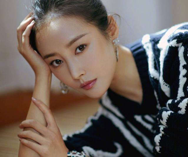 李纯的老公是谁?(李纯和谁结婚了) 李纯的老公是谁?(李纯和谁结婚了)
