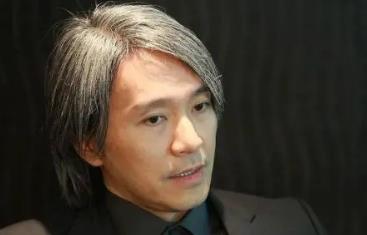 周星驰为什么不娶妻,周星驰捐骨髓给谁 周星驰为什么不娶妻,周星驰捐骨髓给谁