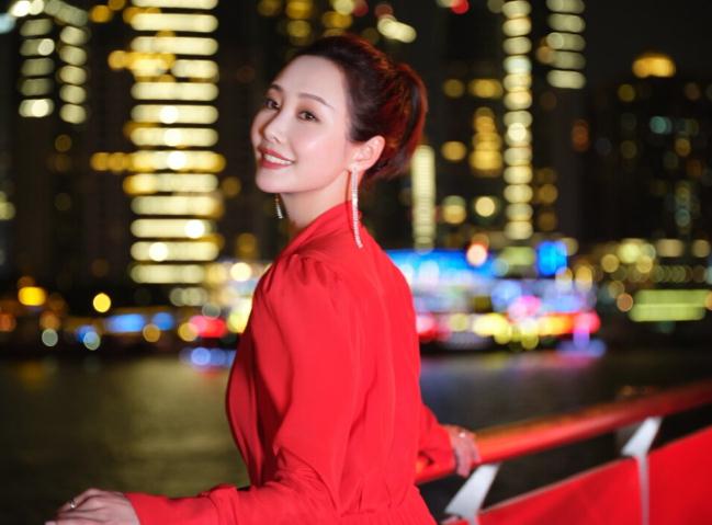 李纯简历个人资料写真(李纯的丈夫) 李纯简历个人资料写真(李纯的丈夫)