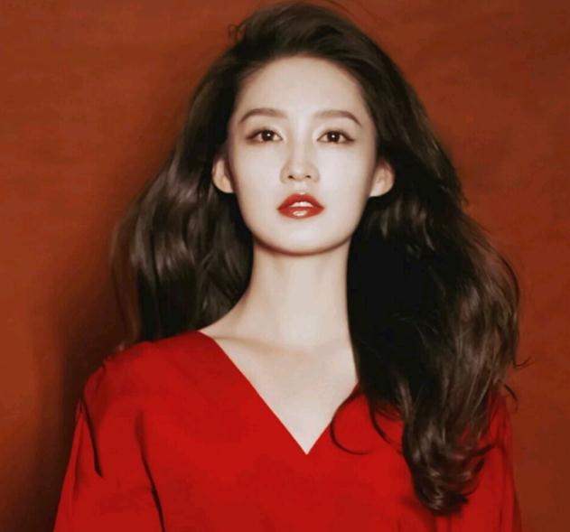 李沁新剧最新消息(演员李沁的简历) 李沁新剧最新消息(演员李沁的简历)