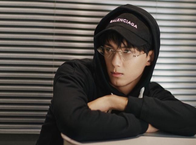 吴磊真的有1米82吗,旋风少女吴磊谭松韵第几集接吻 吴磊真的有1米82吗,旋风少女吴磊谭松韵第几集接吻